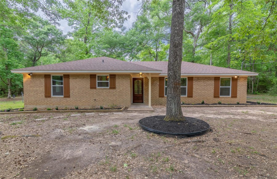 Property photo for 14701 Cedar Lane Loop, Willis, TX