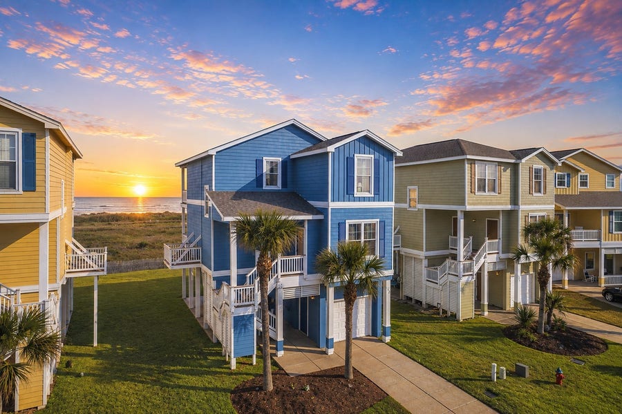 Property photo for 4223 King Rail Circle, Galveston, TX