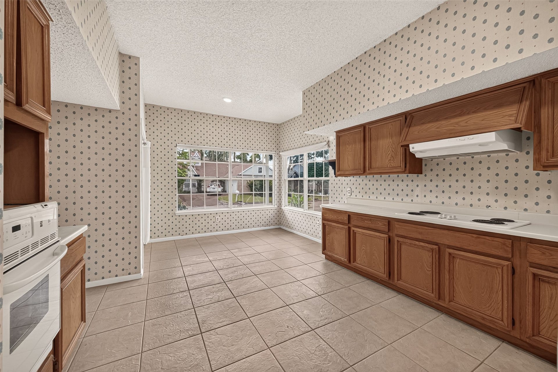12838 Ashford Knolls Drive, Houston, TX 77082 Kitchen