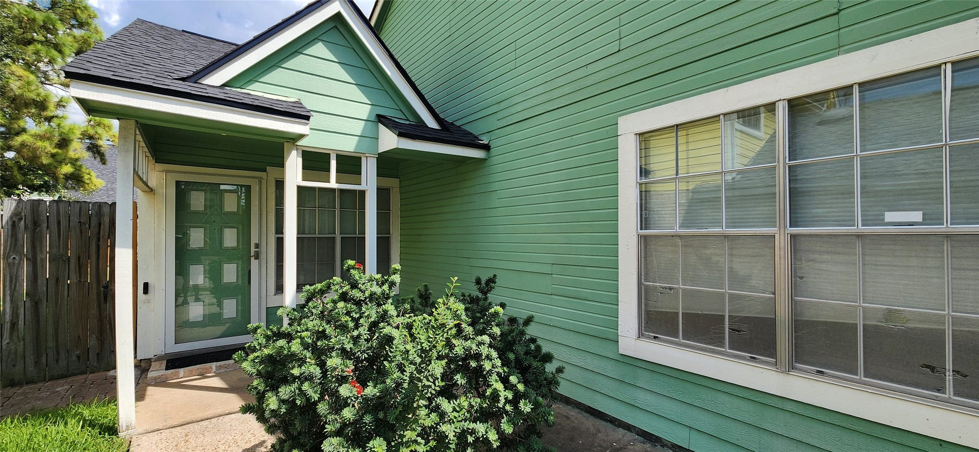 12838 Ashford Knolls Drive, Houston, TX 77082 Front Porch