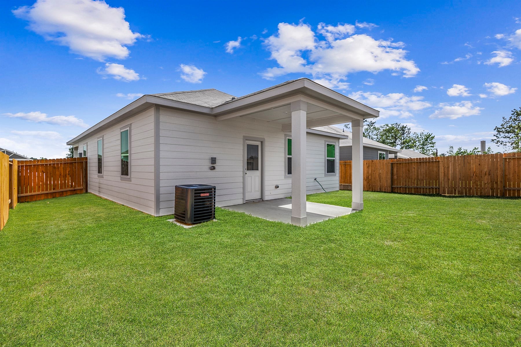 16467 Honeysuckle Hill Drive, Conroe, TX 77303 16467 Honeysuckle Hill Drive, Conroe, TX 77303