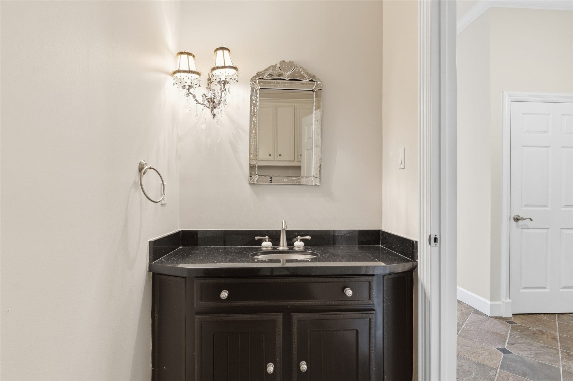 5910 Lake Street, Houston, TX 77005 5910 Lake Street, Houston, TX 77005