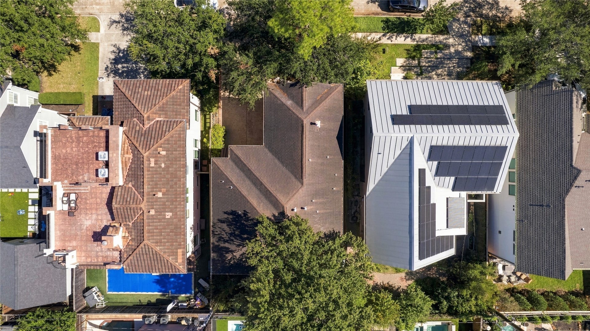 5910 Lake Street, Houston, TX 77005 5910 Lake Street, Houston, TX 77005