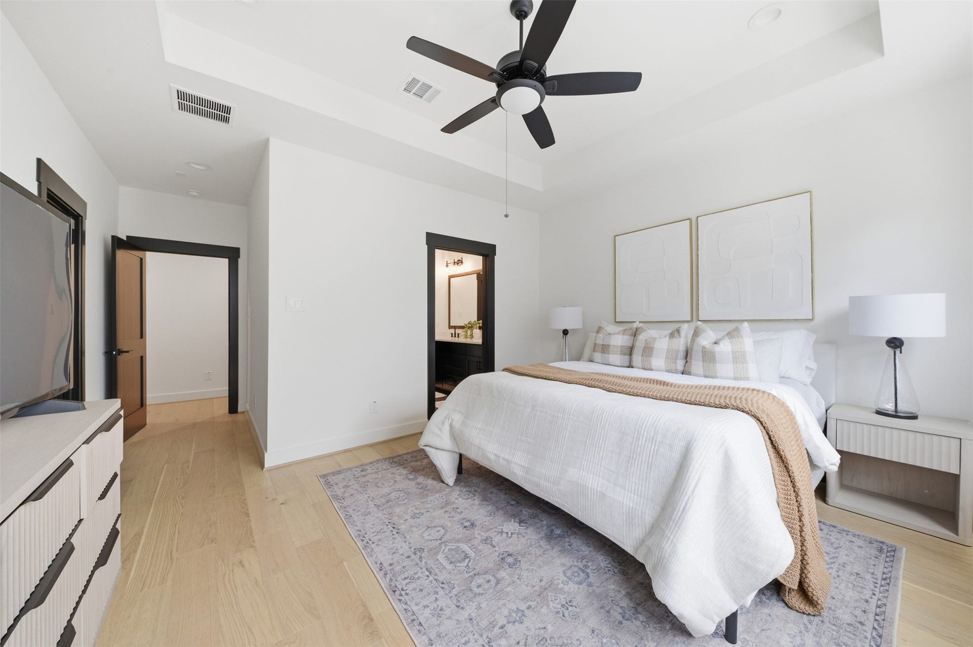 4603 Harrisburg Boulevard, #C, Houston, TX 77011 4603 Harrisburg Boulevard, #C, Houston, TX 77011