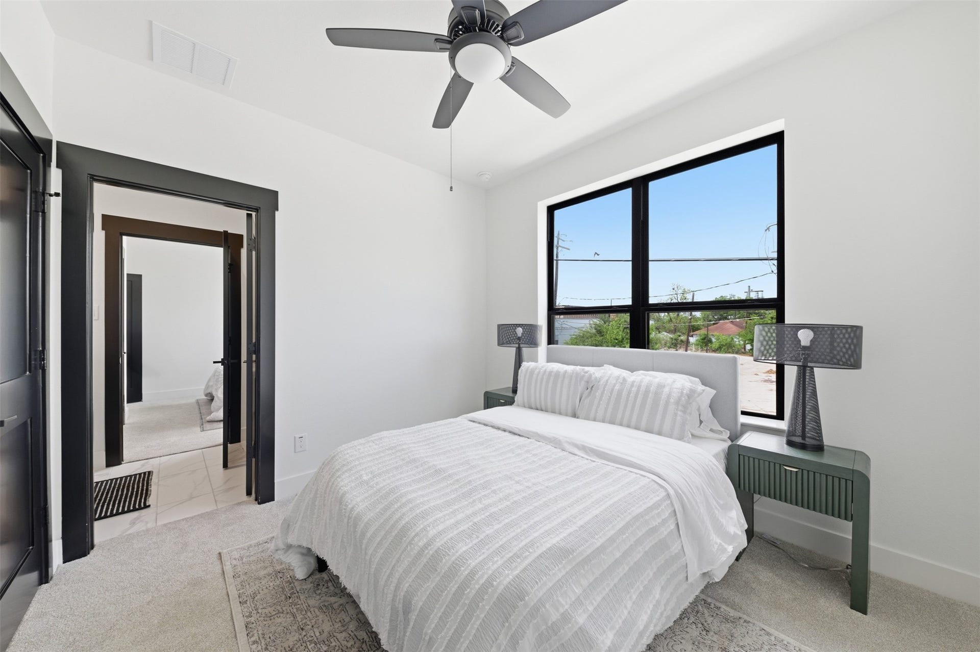 4603 Harrisburg Boulevard, #C, Houston, TX 77011 4603 Harrisburg Boulevard, #C, Houston, TX 77011
