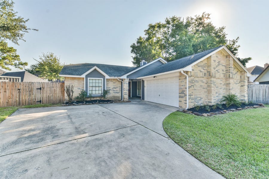 Property photo for 6023 Sean Court, Humble, TX