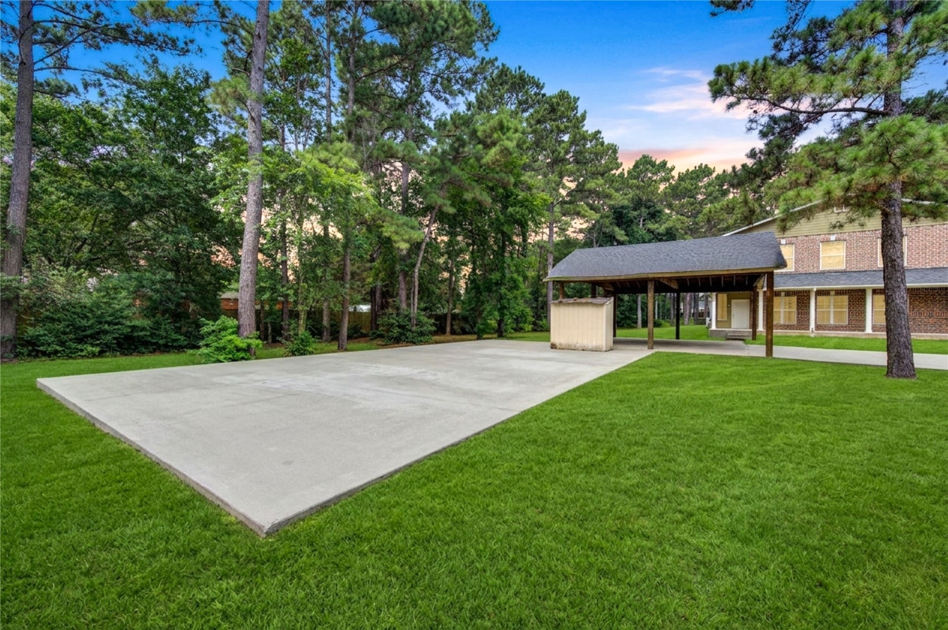 20531 Faye Street, Tomball, TX 77377 20531 Faye Street, Tomball, TX 77377