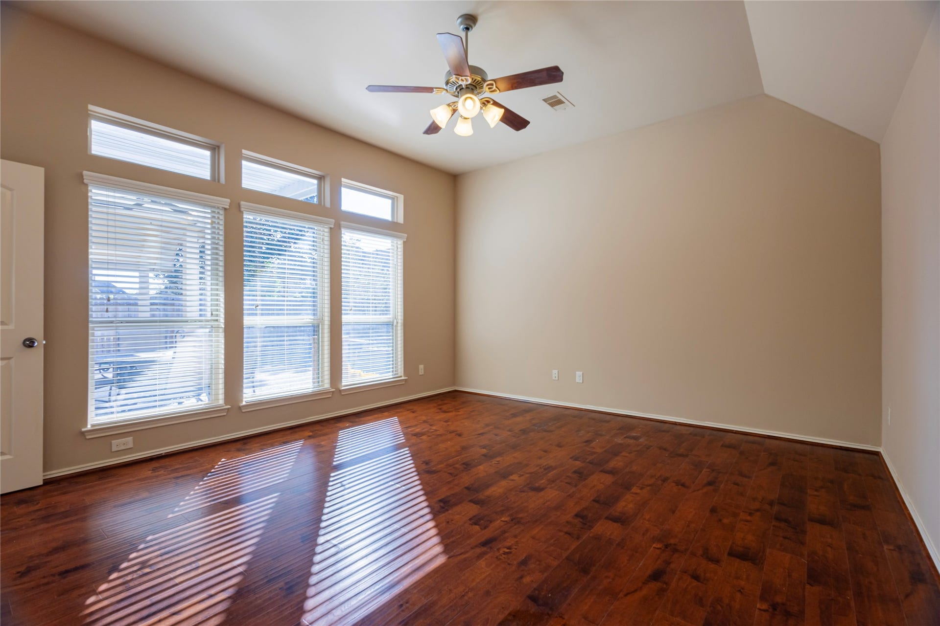 21819 OLEASTER SPRINGS Lane, Richmond, TX 77469 21819 OLEASTER SPRINGS Lane, Richmond, TX 77469