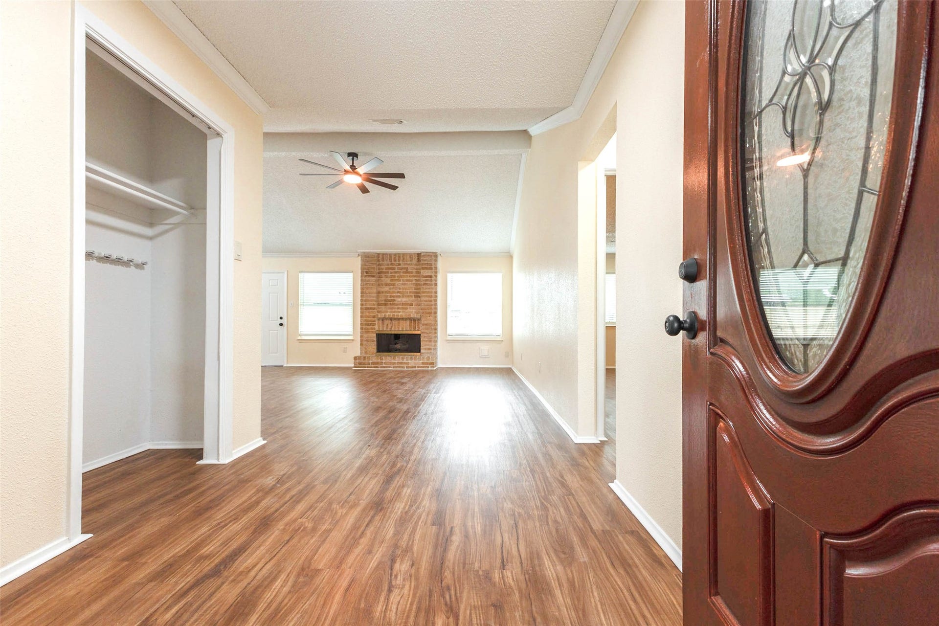 5614 Briarwood Forest Drive, Houston, TX 77088 5614 Briarwood Forest Drive, Houston, TX 77088