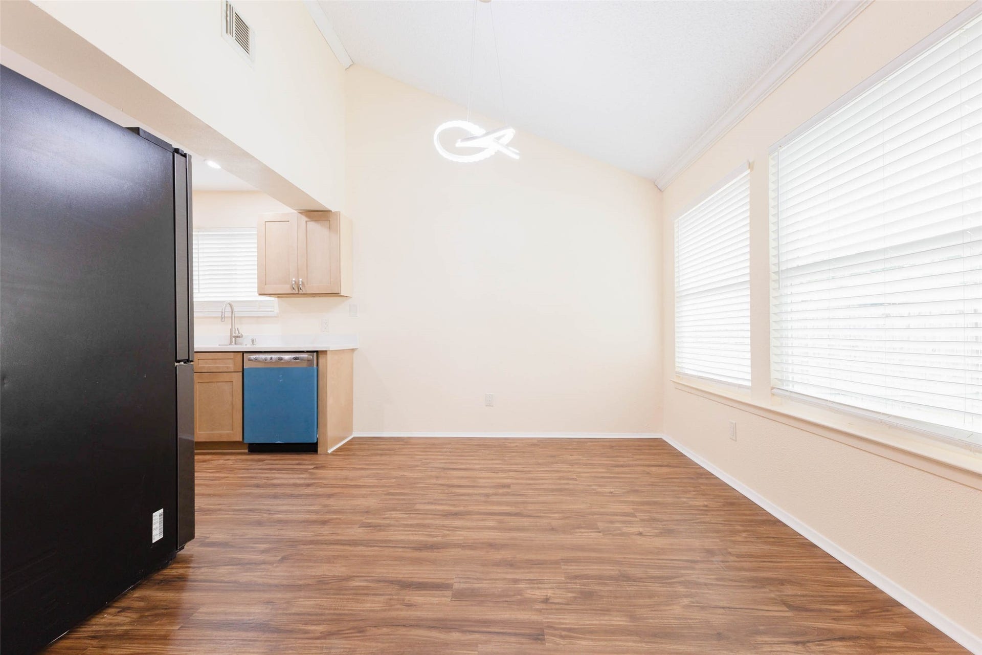 5614 Briarwood Forest Drive, Houston, TX 77088 5614 Briarwood Forest Drive, Houston, TX 77088
