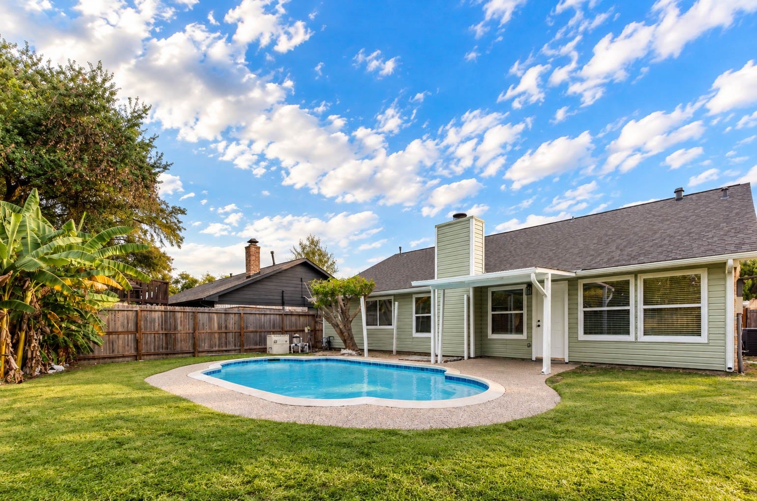 5614 Briarwood Forest Drive, Houston, TX 77088 5614 Briarwood Forest Drive, Houston, TX 77088