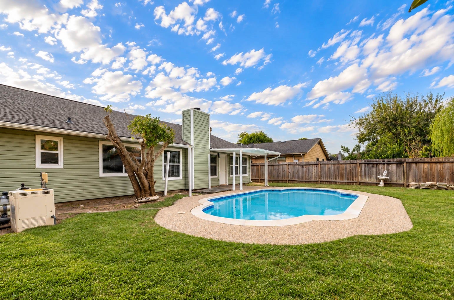 5614 Briarwood Forest Drive, Houston, TX 77088 5614 Briarwood Forest Drive, Houston, TX 77088