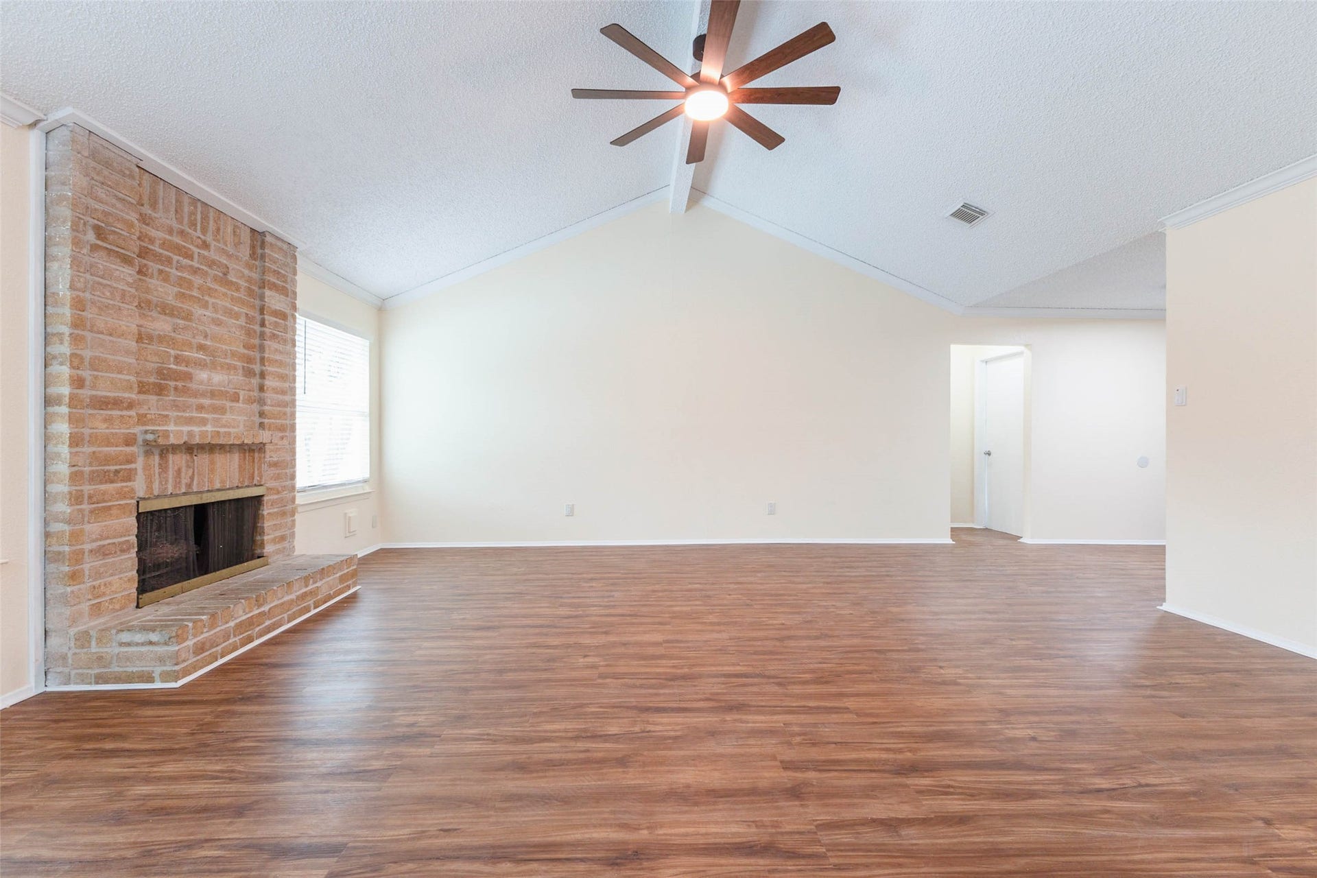 5614 Briarwood Forest Drive, Houston, TX 77088 5614 Briarwood Forest Drive, Houston, TX 77088