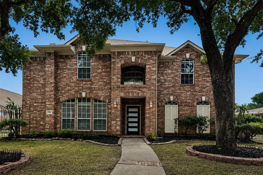 Property photo for 17507 Whispering Star Court, Houston, TX