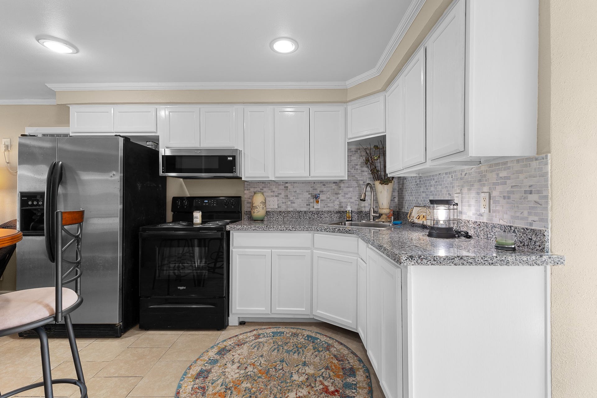 66 Tarpon Street, Bayou Vista, TX 77563 Kitchen with granite countertops