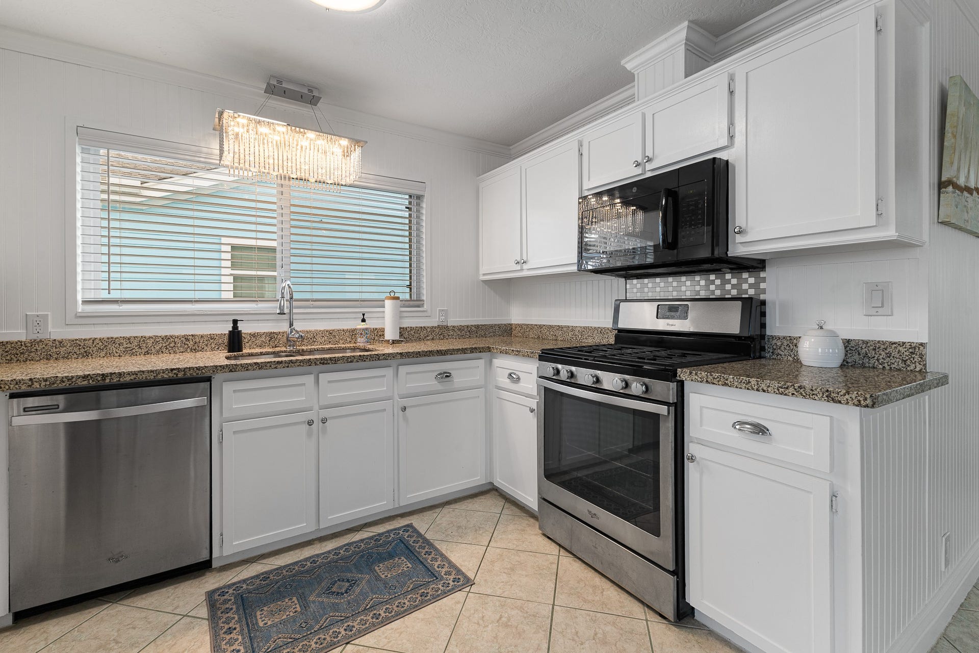 66 Tarpon Street, Bayou Vista, TX 77563 Well-appointed kitchen with gas range, stainless appliances and generous counter space.