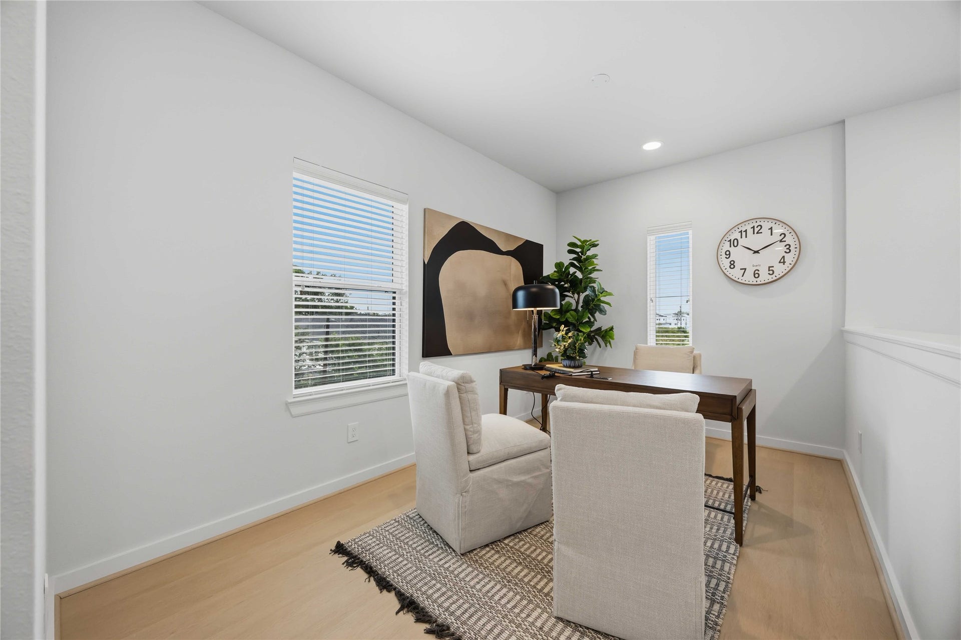 817 Thornton Road, #E, Houston, TX 77018 817 Thornton Road, #E, Houston, TX 77018
