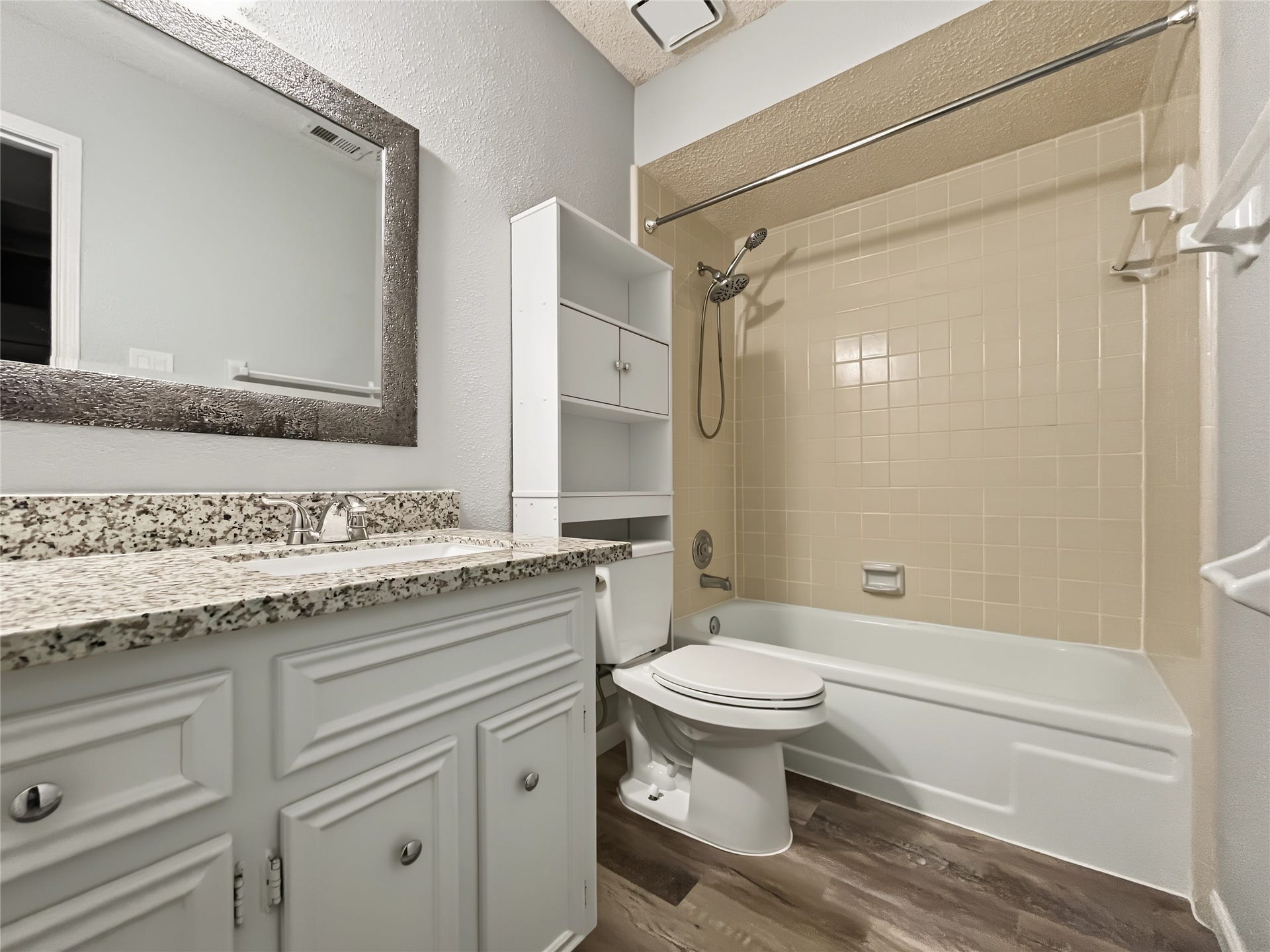 13768 Hollowgreen Drive, #510, Houston, TX 77082
