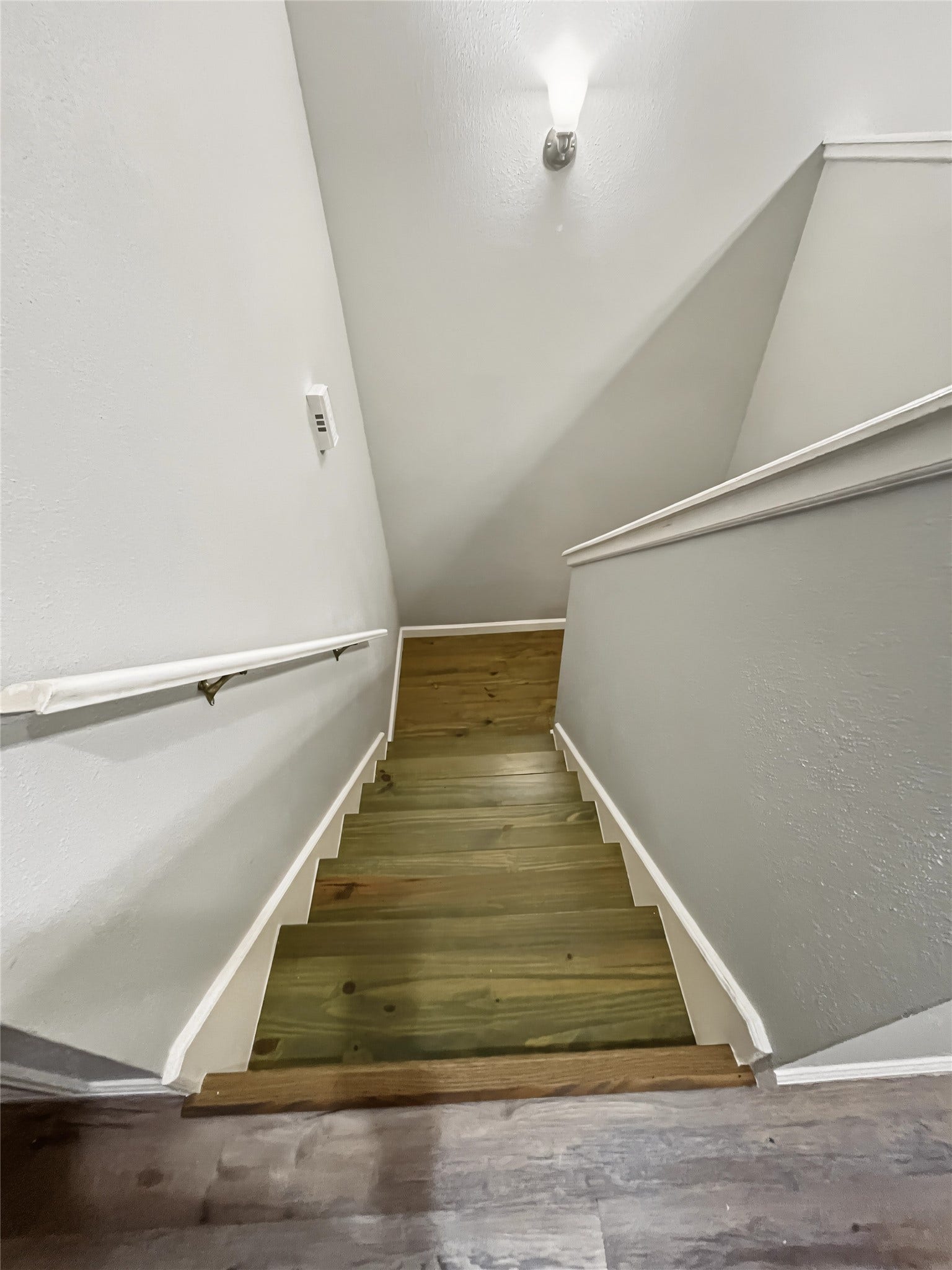 Another view of the stairs.