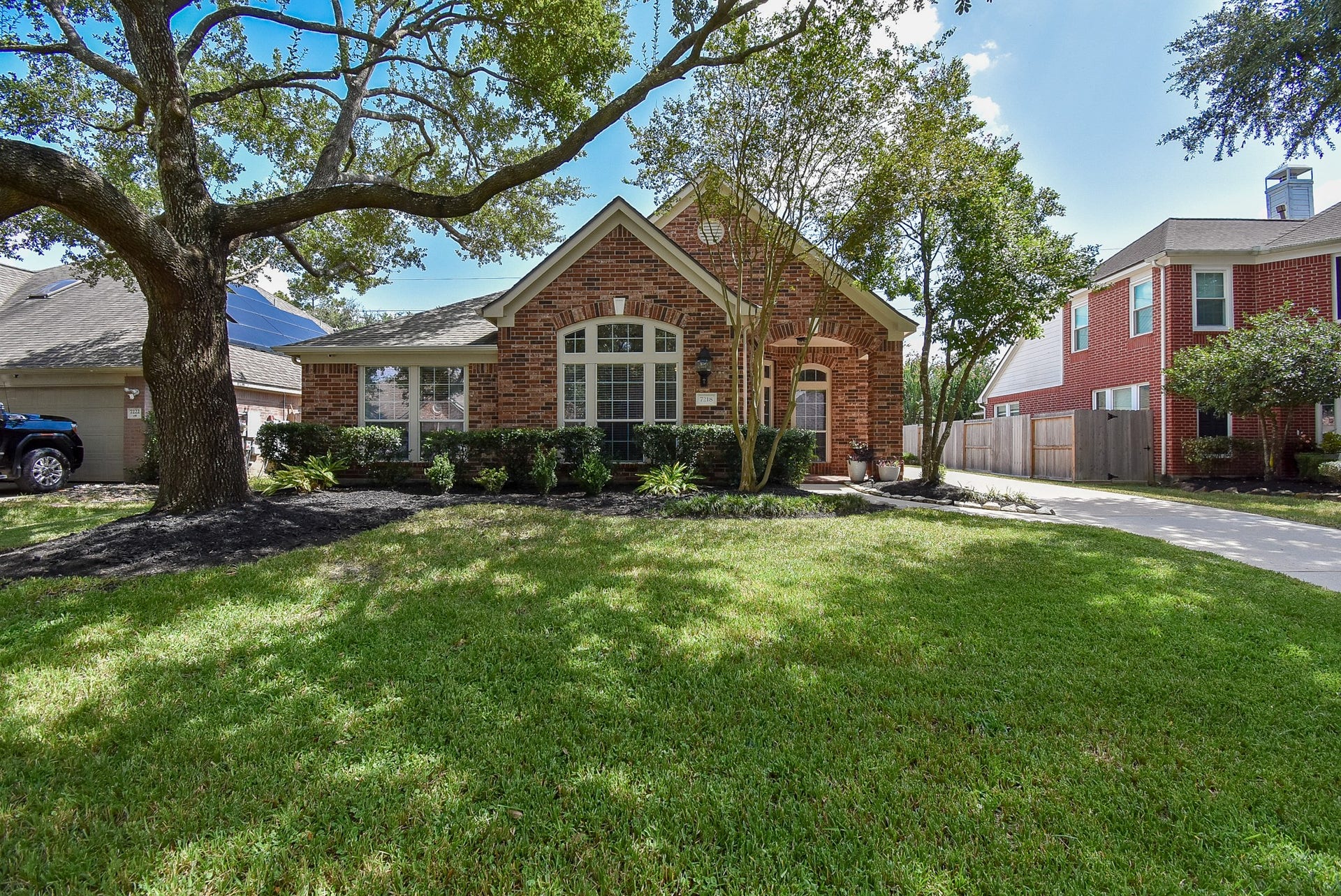 7218 Fall Creek Bend, Humble, TX 77396 Fine curb appeal boasts of tall shade trees. The home has brick on all 4 sides!