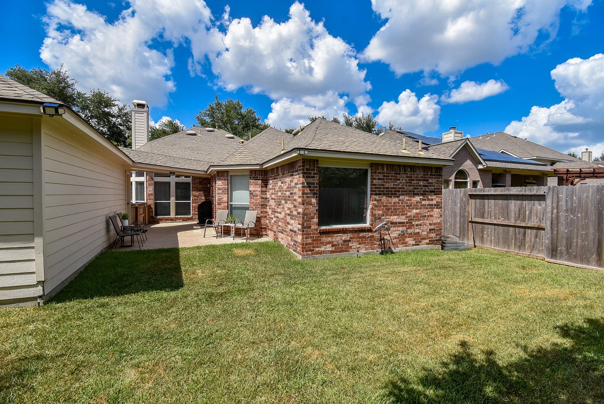 7218 Fall Creek Bend, Humble, TX 77396 7218 Fall Creek Bend, Humble, TX 77396