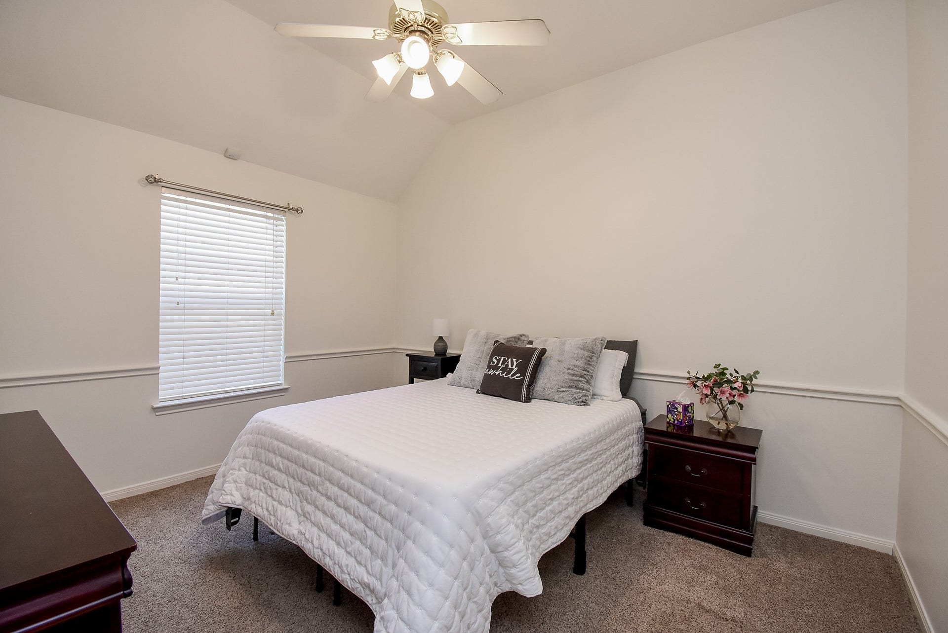 7218 Fall Creek Bend, Humble, TX 77396 Bedroom three has ceiling fan and large walk-in closet.