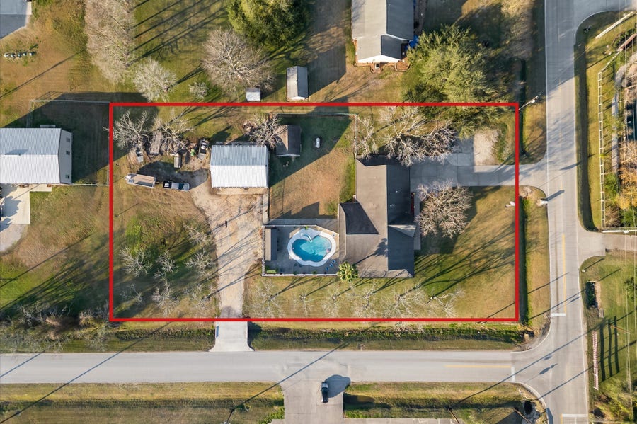 Property photo for 1840 Caroline Street, Dickinson, TX