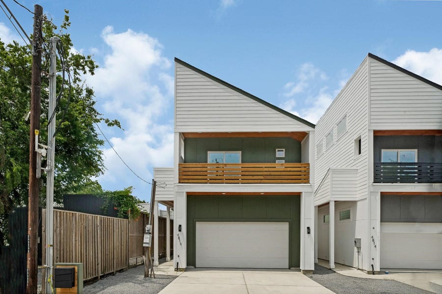 Property photo for 4816 Creekmont Drive, Houston, TX