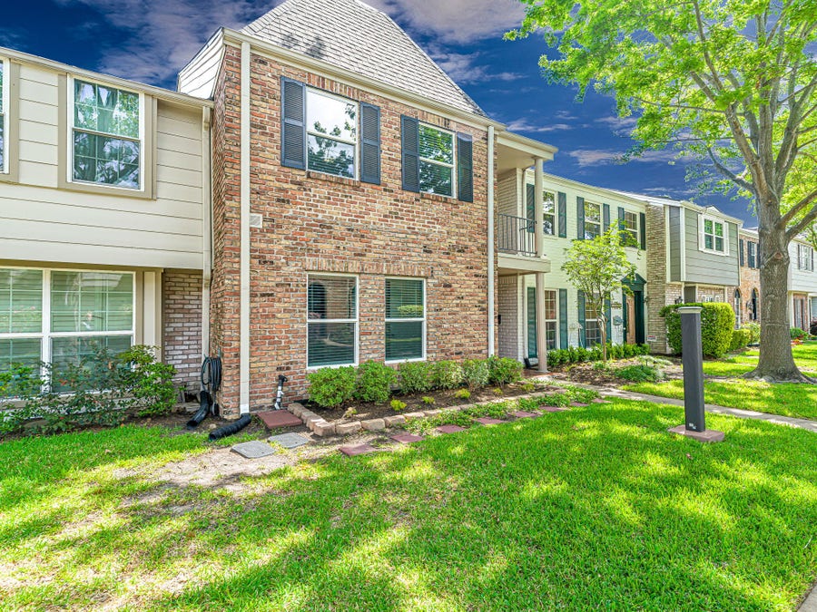 Property photo for 14423 Still Meadow Drive, Houston, TX