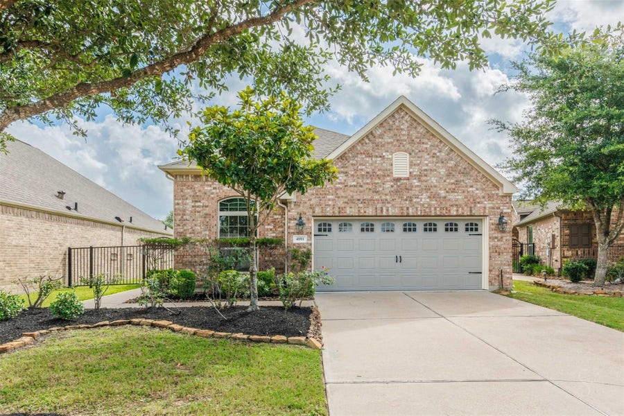 Property photo for 4911 Augusta Pointe Court, Katy, TX