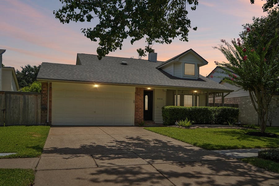 Property photo for 2015 Creek Valley Lane, Sugar Land, TX