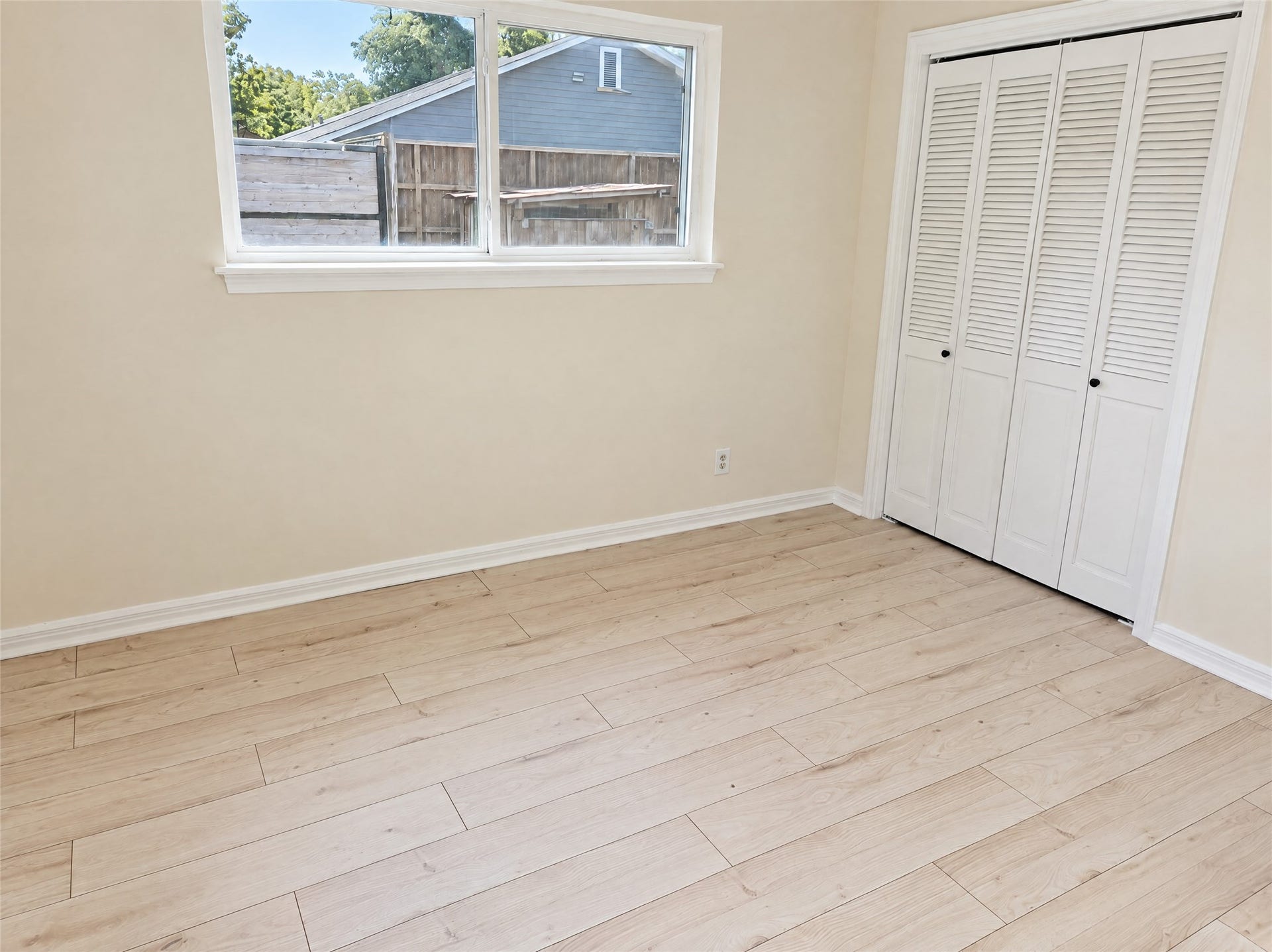 16411 Amcreek Road, Houston, TX 77068 16411 Amcreek Road, Houston, TX 77068