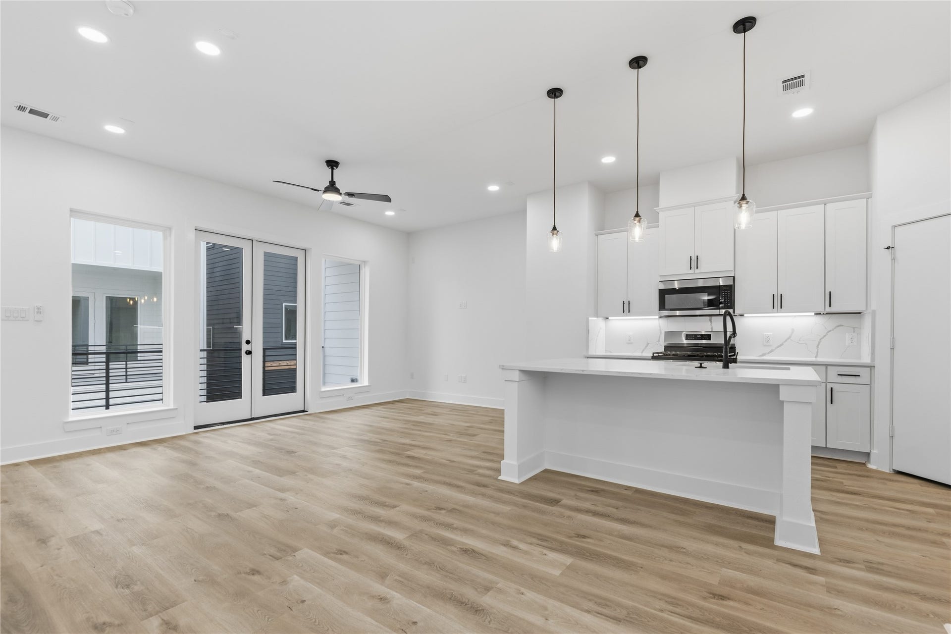 812 Elkhart Street, #D, Houston, TX 77091