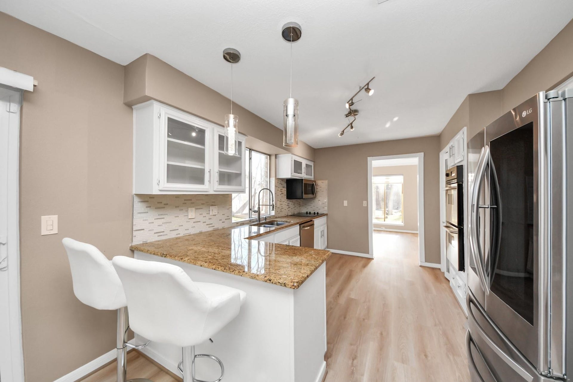 1710 Wildwood Lane, Richmond, TX 77406 1710 Wildwood Lane, Richmond, TX 77406