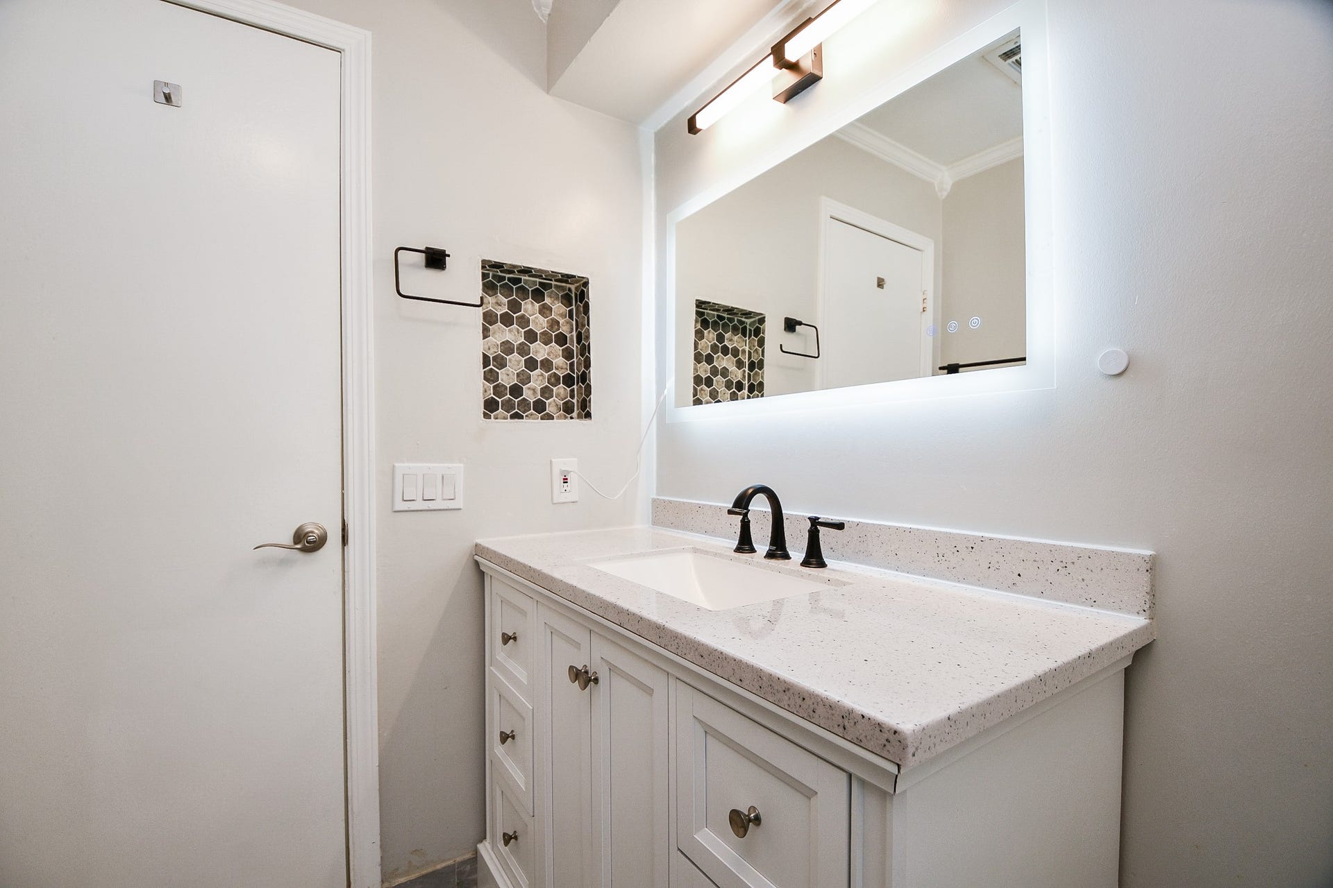1710 Wildwood Lane, Richmond, TX 77406 1710 Wildwood Lane, Richmond, TX 77406
