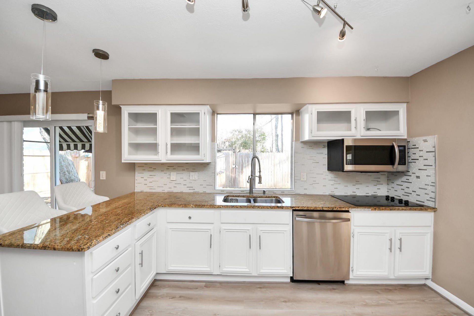 1710 Wildwood Lane, Richmond, TX 77406 1710 Wildwood Lane, Richmond, TX 77406