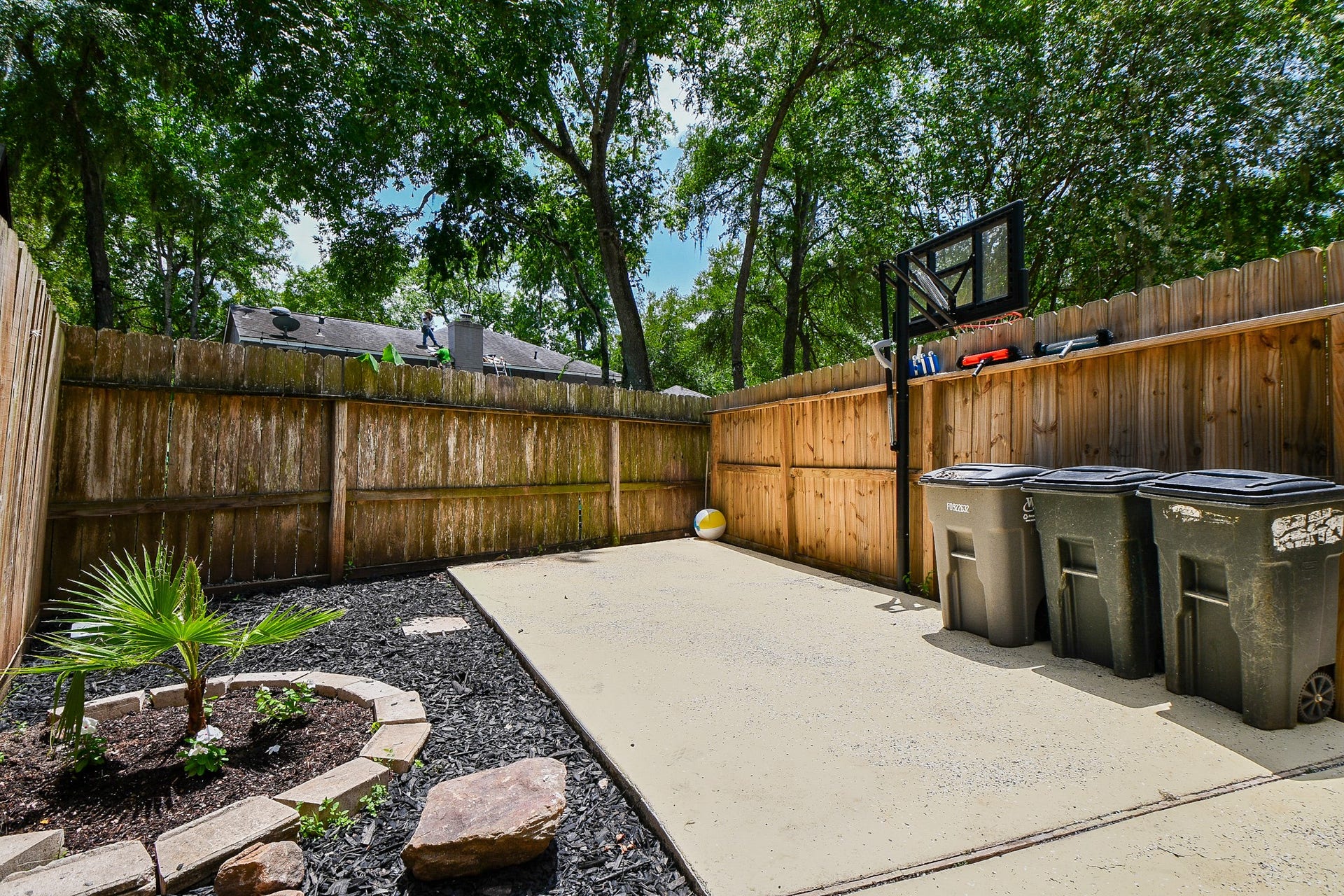 1710 Wildwood Lane, Richmond, TX 77406 1710 Wildwood Lane, Richmond, TX 77406