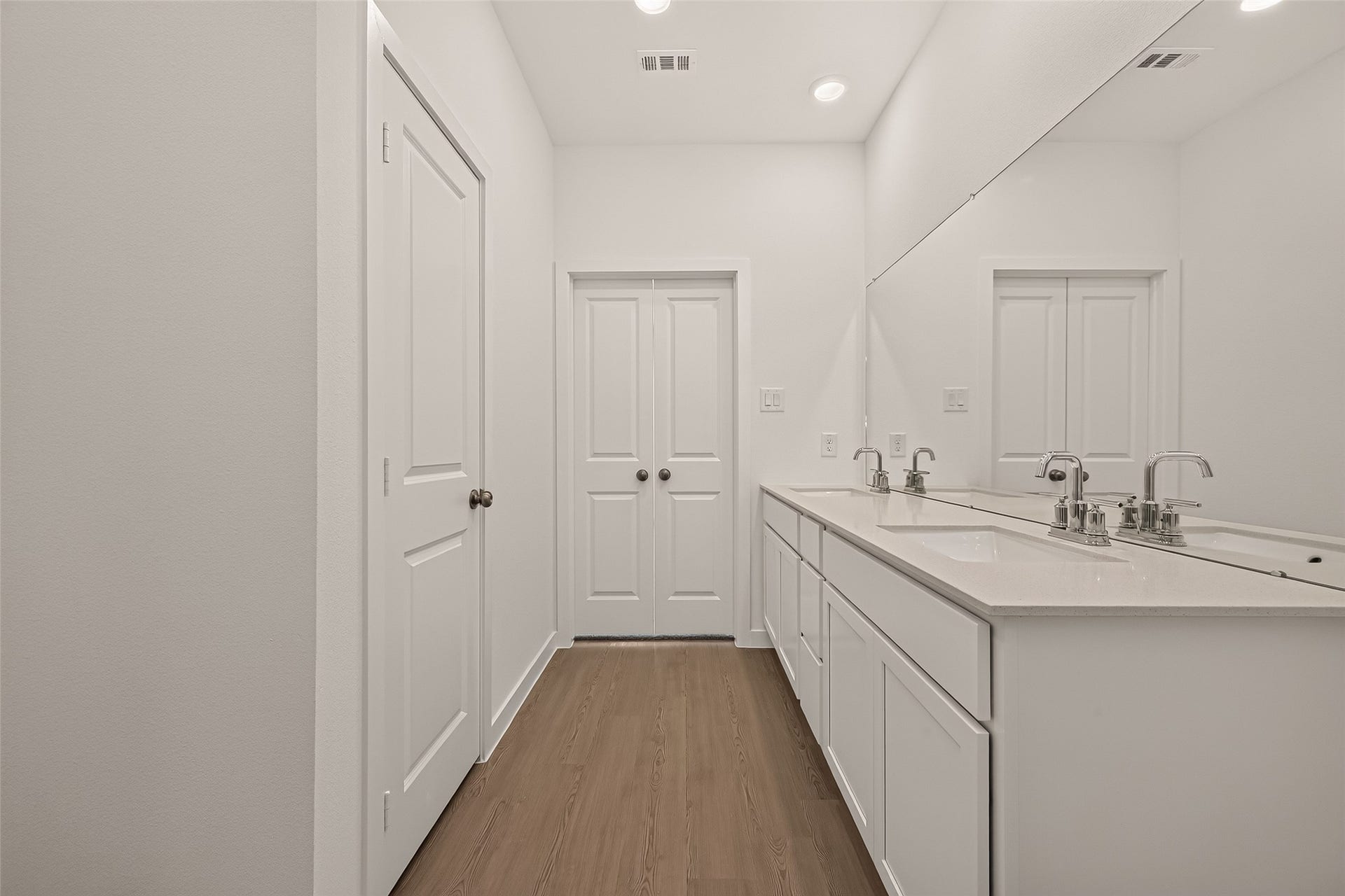 25707 Captain Anchor Lane, Katy, TX 77493 25707 Captain Anchor Lane, Katy, TX 77493