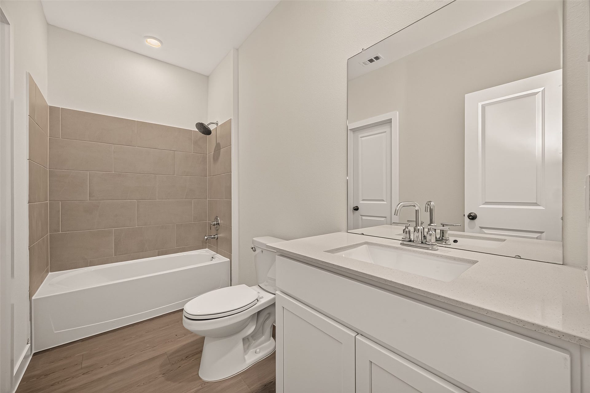 25707 Captain Anchor Lane, Katy, TX 77493 25707 Captain Anchor Lane, Katy, TX 77493