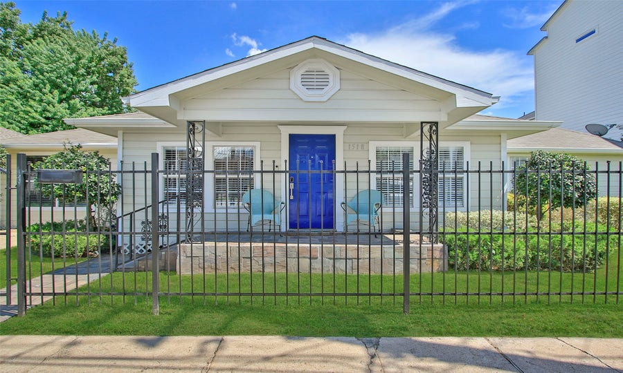 Property photo for 1518 Sabine Street, Houston, TX