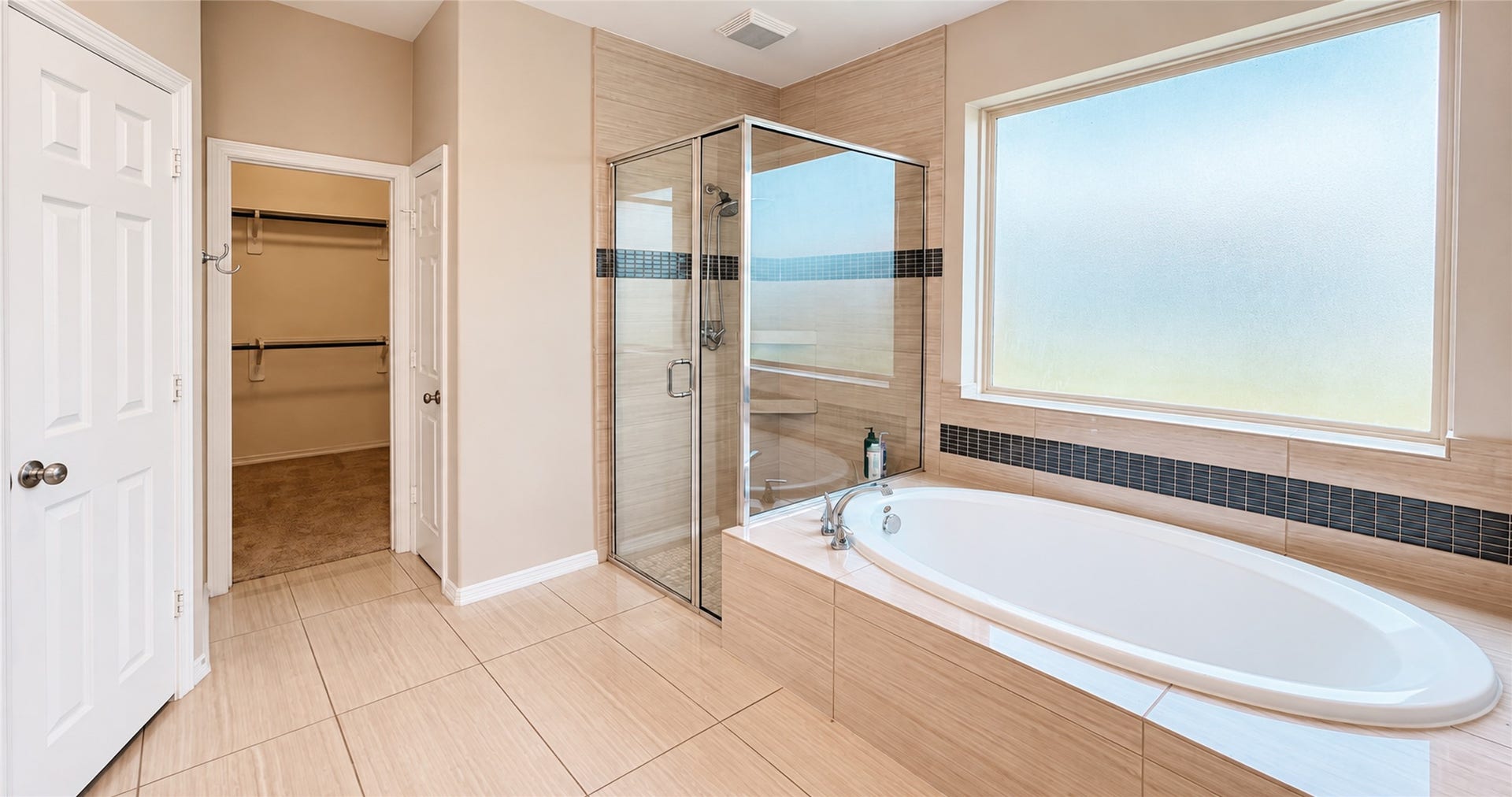 2643 River Run Road, Missouri City, TX 77459 Master Bathroom