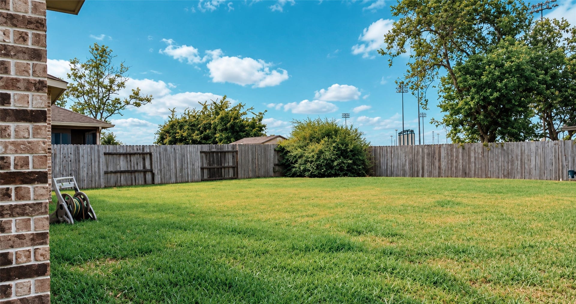 2643 River Run Road, Missouri City, TX 77459 2643 River Run Road, Missouri City, TX 77459