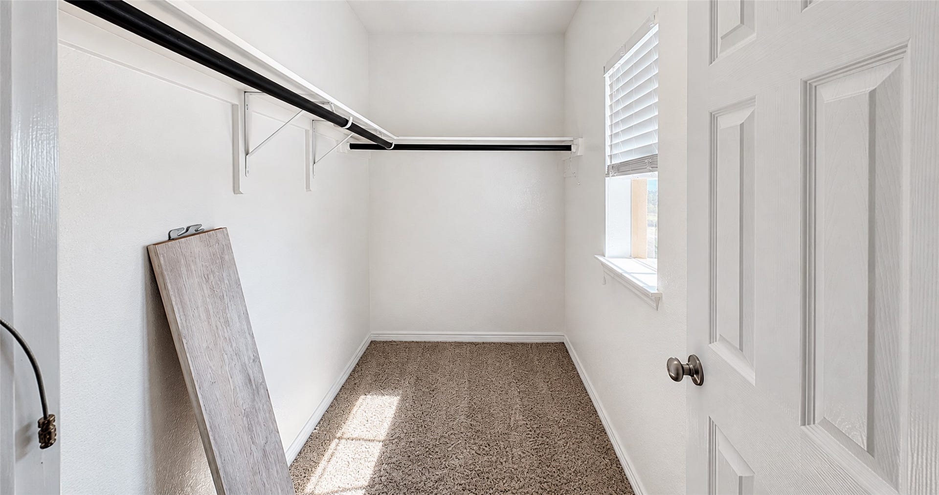 2643 River Run Road, Missouri City, TX 77459 closet