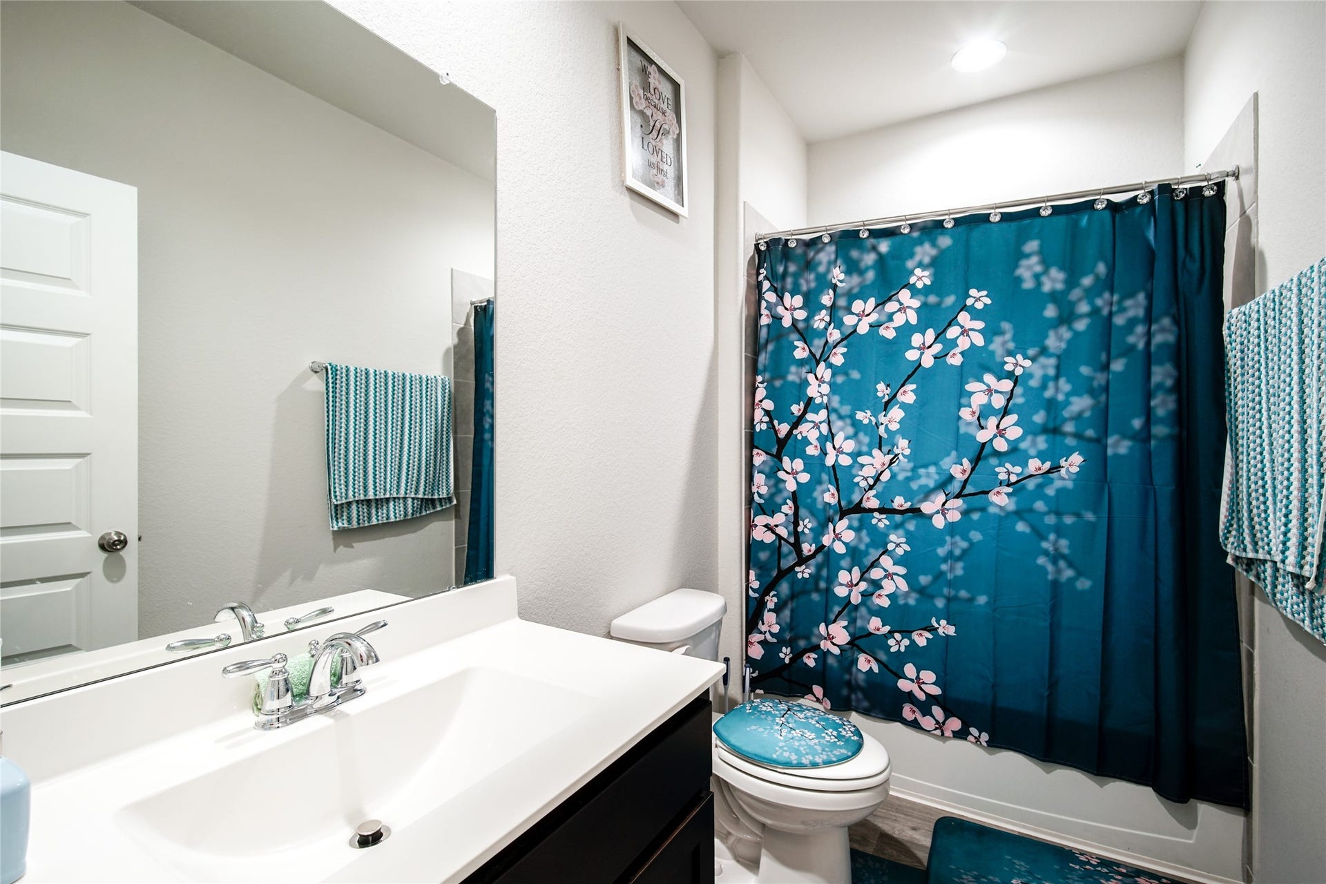 6802 Amber Cliff Lane, Rosenberg, TX 77469 6802 Amber Cliff Lane, Rosenberg, TX 77469
