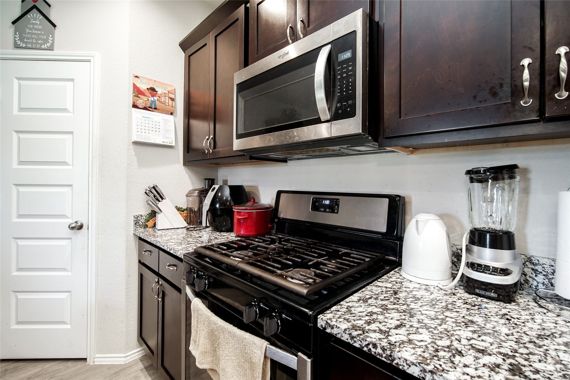 6802 Amber Cliff Lane, Rosenberg, TX 77469 6802 Amber Cliff Lane, Rosenberg, TX 77469