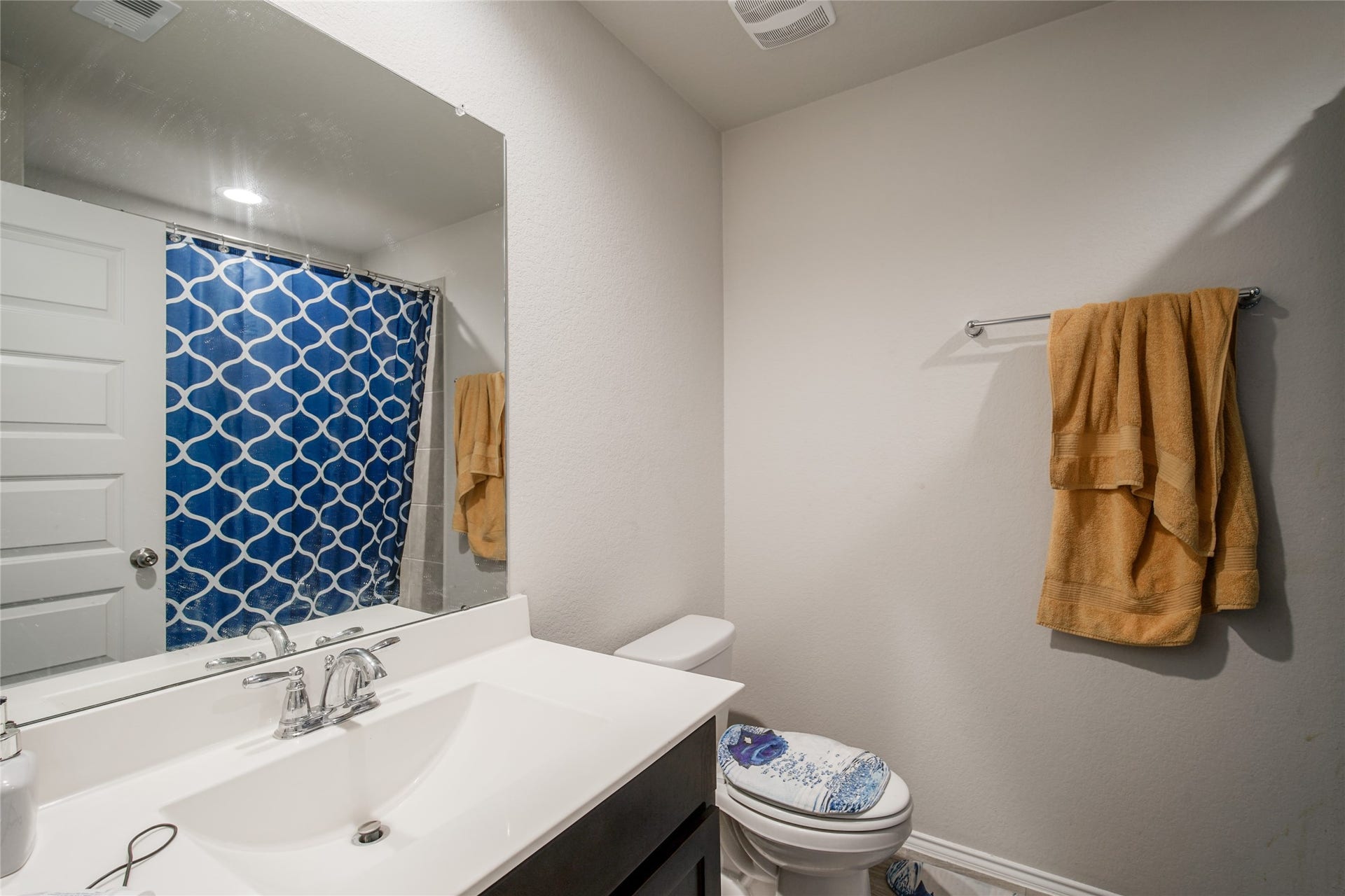 6802 Amber Cliff Lane, Rosenberg, TX 77469 6802 Amber Cliff Lane, Rosenberg, TX 77469