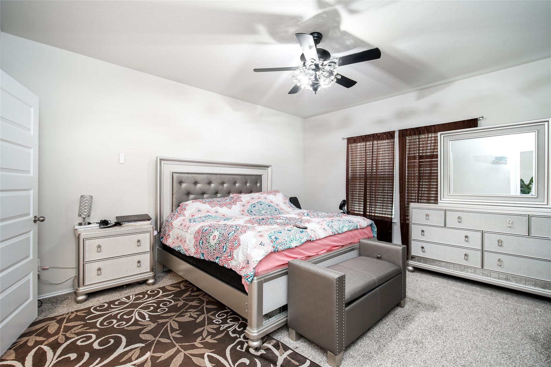6802 Amber Cliff Lane, Rosenberg, TX 77469 Primary bedroom
