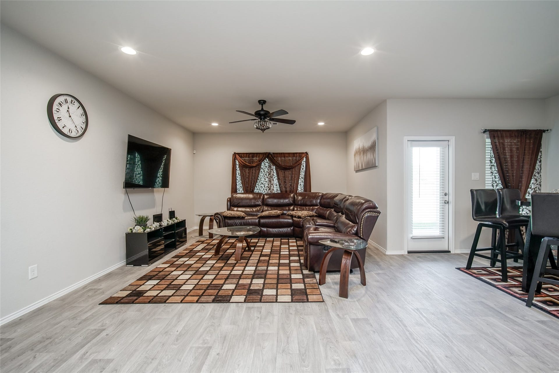 6802 Amber Cliff Lane, Rosenberg, TX 77469 6802 Amber Cliff Lane, Rosenberg, TX 77469