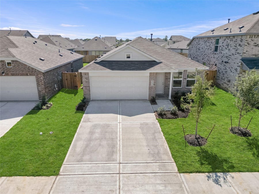 Property photo for 5130 Red Drum Drive, Baytown, TX
