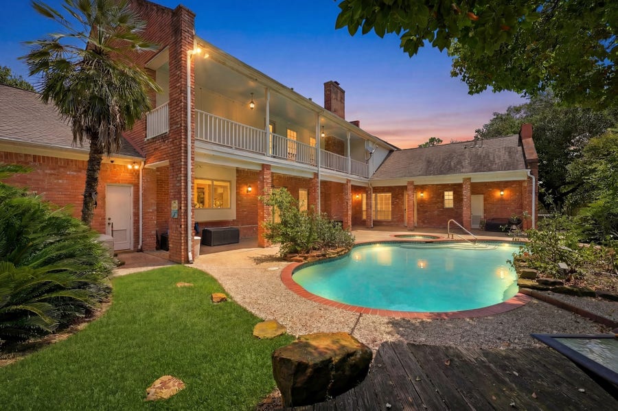 Property photo for 8538 Atascocita Lake Way, Humble, TX